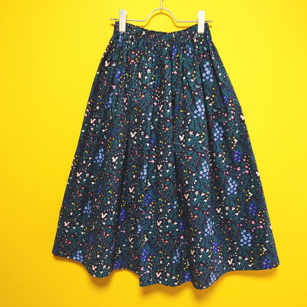 Little Squirrel Flowers Organic Cotton / Free size / USA fabric / Made in Japan - 裙子 - 棉 蓝色