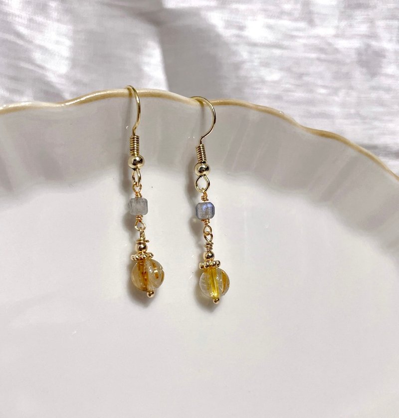 守护恋人/提升财运/钛晶//拉长石切面//水晶14K保色耳环 - 手链/手环 - 其他金属 