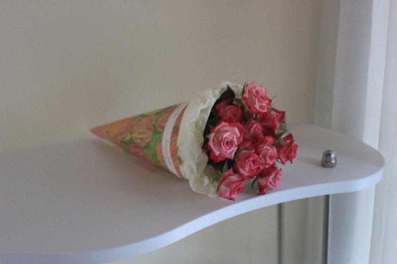 粉红泡泡 Pink Bubble 迷你玫瑰甜筒花束 - 植栽/盆栽 - 植物．花 红色