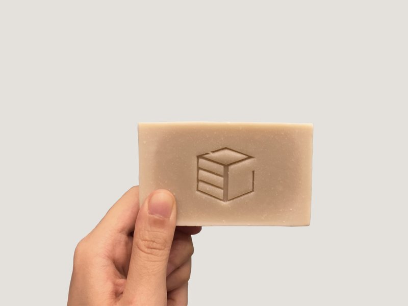 手工皂五号 - 沐浴用品 - 新鲜食材 金色