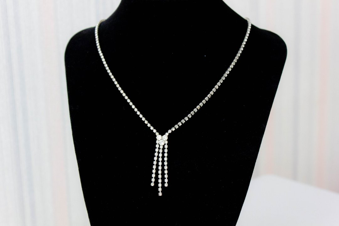 Vintage crystal Y necklace Silver lariat necklace - 项链 - 其他材质 银色