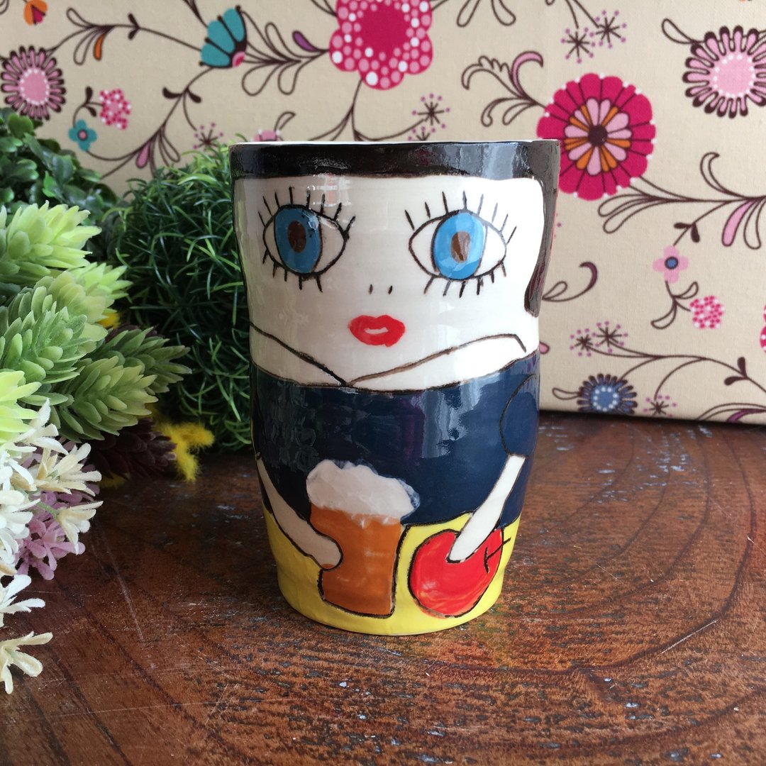 Snow White beer mug Snow White beer mug - 浅碟/小碟子 - 陶 红色
