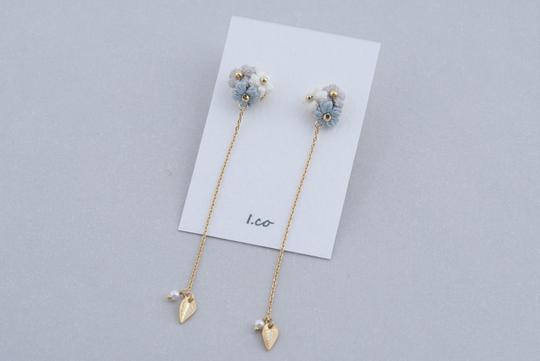 floret pierce/ Clip-On - 耳环/耳夹 - 绣线 绿色