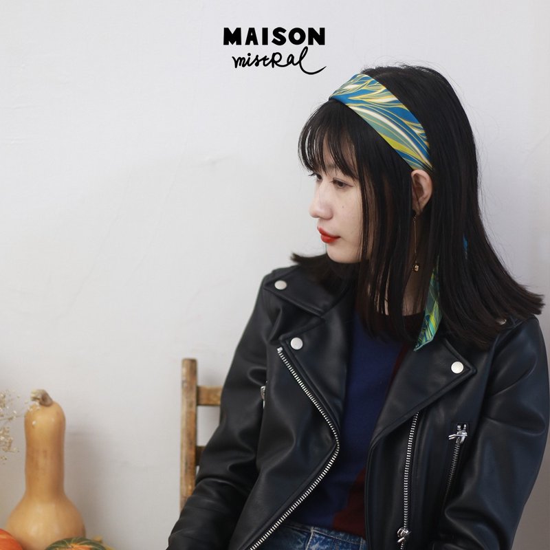 Maison Mistral 艺术家原创插画海洋系列  蓝绿水母丝巾真丝方巾 - 丝巾 - 丝．绢 蓝色