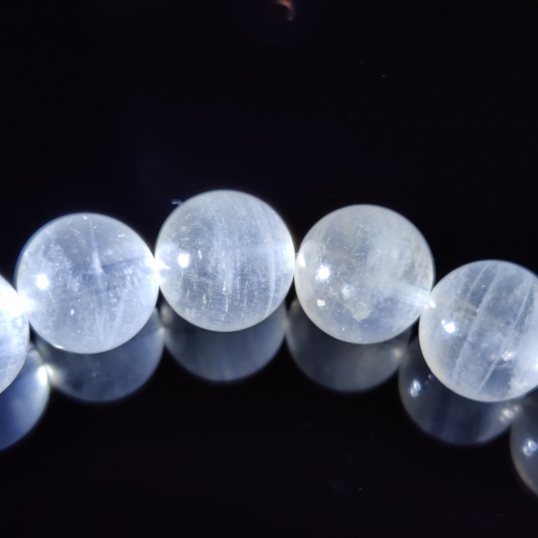 【订制品】蓝针 天使之翼 巴西 7-12mm 手串 天然水晶 - 手链/手环 - 水晶 