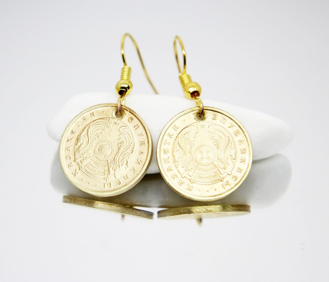 Coin Drop Earrings Ancient Coin Jewelry Tiny Coin Earrings Coin Hoop Earrings - 耳环/耳夹 - 其他金属 
