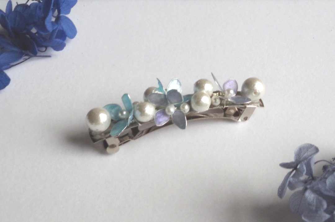 Manicure flower hydrangea and cotton pearl barrette, blue, purple - 发饰 - 其他材质 蓝色