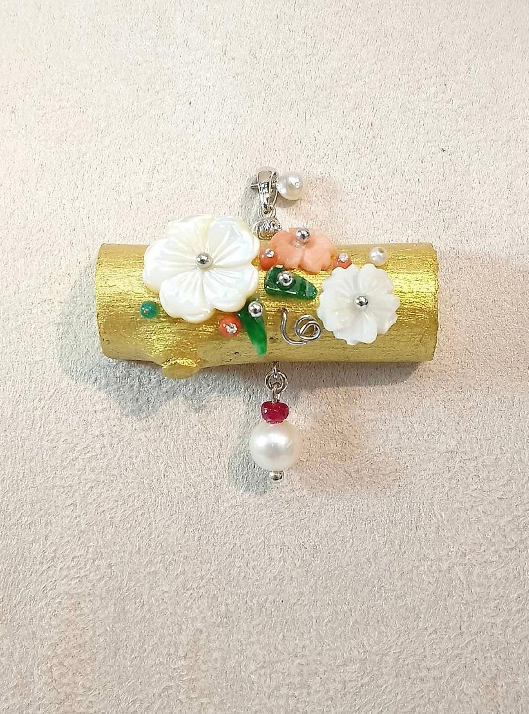 快速出货 Floral Pendant 珊瑚花木头吊坠 珍珠 项链项坠 情人节 - 项链 - 珍珠 