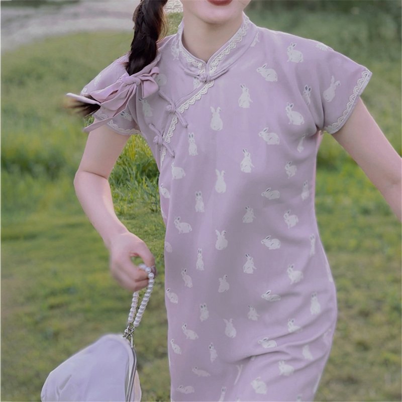 紫色印花 古法無省盤扣斜襟長款旗袍 新中式中秋春節改良連身裙洋 - 旗袍 - 其他人造纤维 紫色