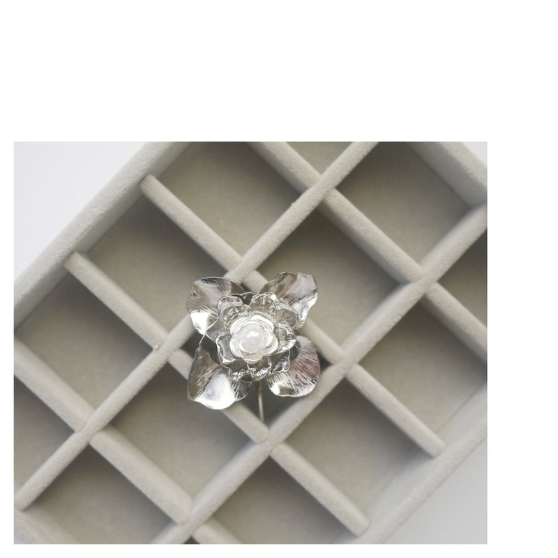 银色花朵马尾勾 | pony hook - 发饰 - 其他材质 银色