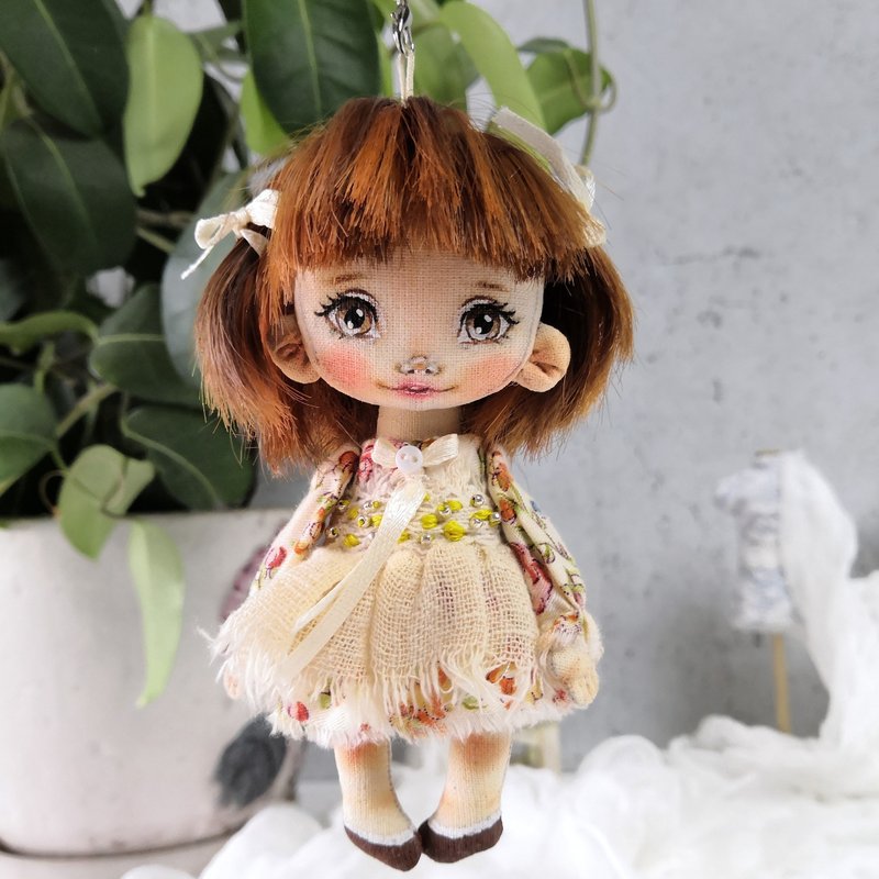 Little art doll handmade. Tiny rag doll handmade - 玩偶/公仔 - 棉．麻 