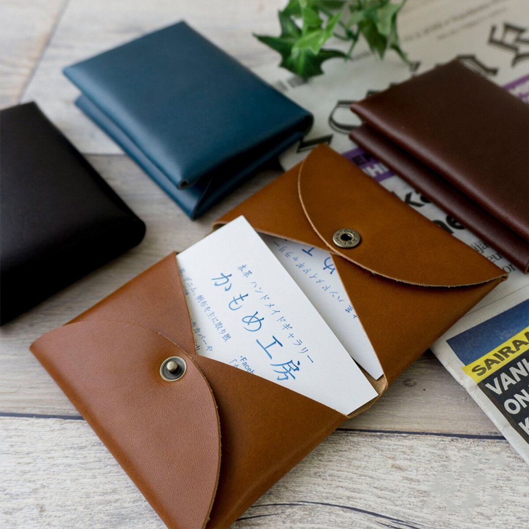 Business Card Holder [Tochigi Leather -freak-] Genuine Leather Card Case Leather Engraved Men's HE02K - 名片夹/名片盒 - 真皮 咖啡色