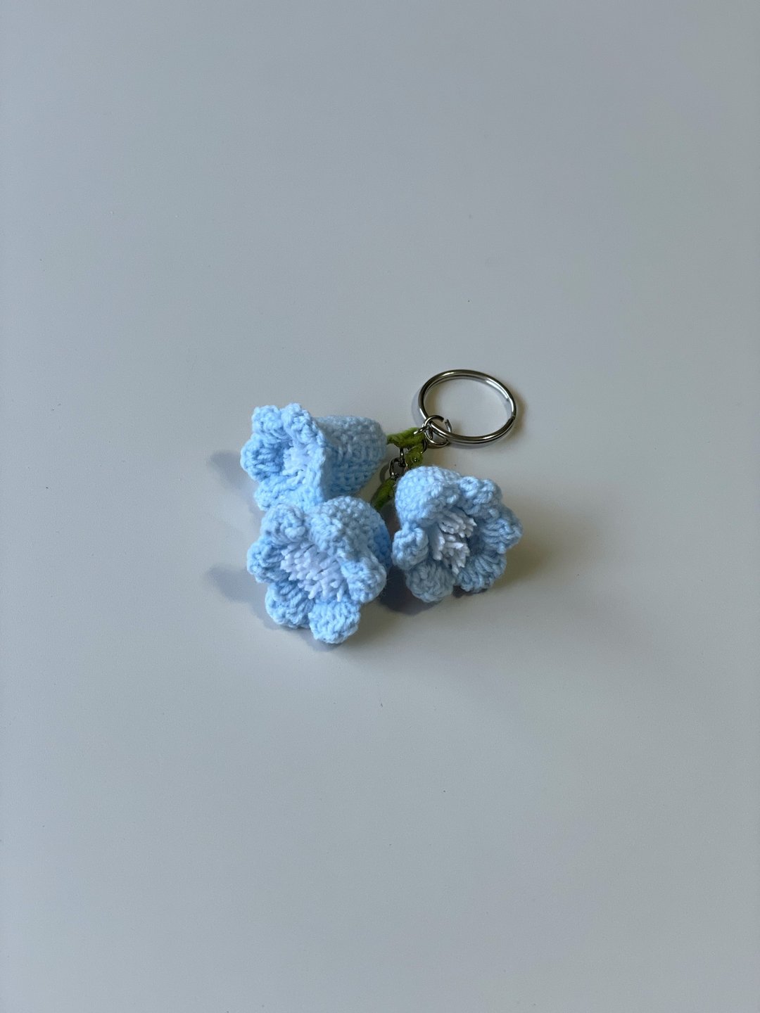 铃兰花吊饰/钩针编织吊饰/送礼小物/情侣吊饰 - 吊饰 - 棉 