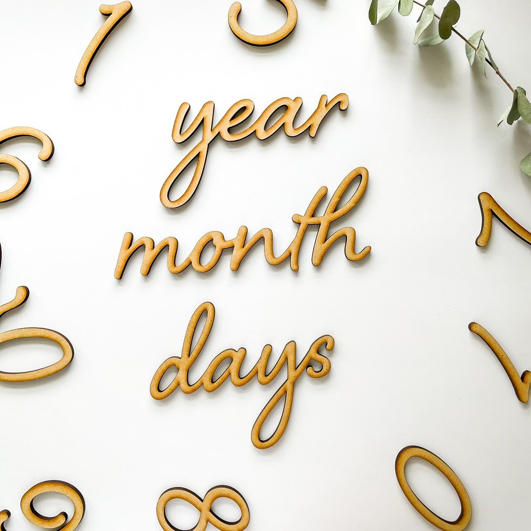 Wooden Letter Banner Monthly Photo Set Monthly Card E - 其他 - 木头 咖啡色