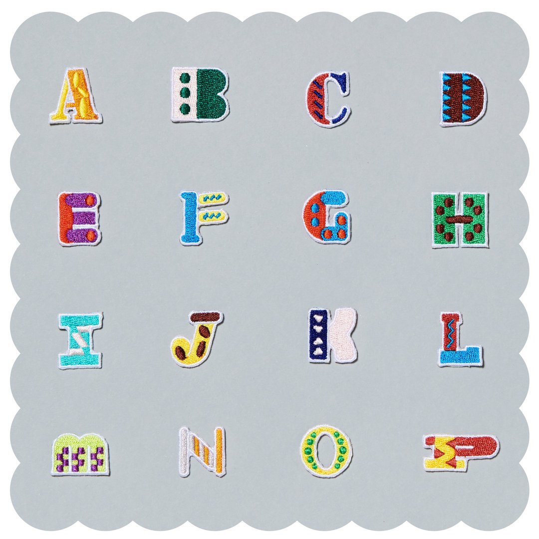 abc 英文字母刺绣熨章 - 其他 - 其他材质 