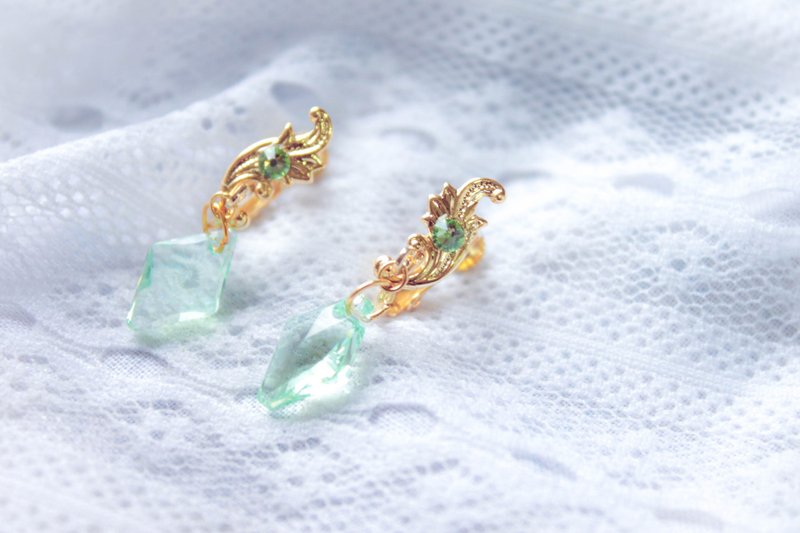 *弥露娜物语* 风凝 耳夹 - 耳环/耳夹 - 其他金属 绿色