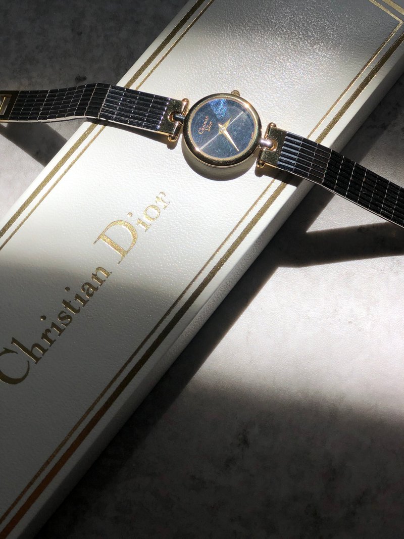 【日本直送 名牌古着包】Christian Dior 手表 银色 金色 不锈钢 石英 圆形表面 3025 y5w3g6 - 女表 - 不锈钢 银色