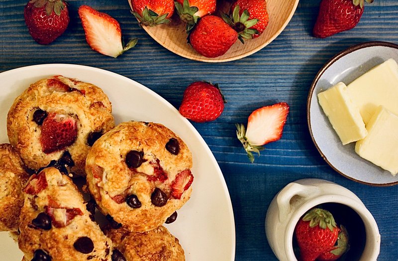 +*海王星司康*+草莓巧克力司康-六入 Strawberry Chocolate Chip - 蛋糕/甜点 - 新鲜食材 红色