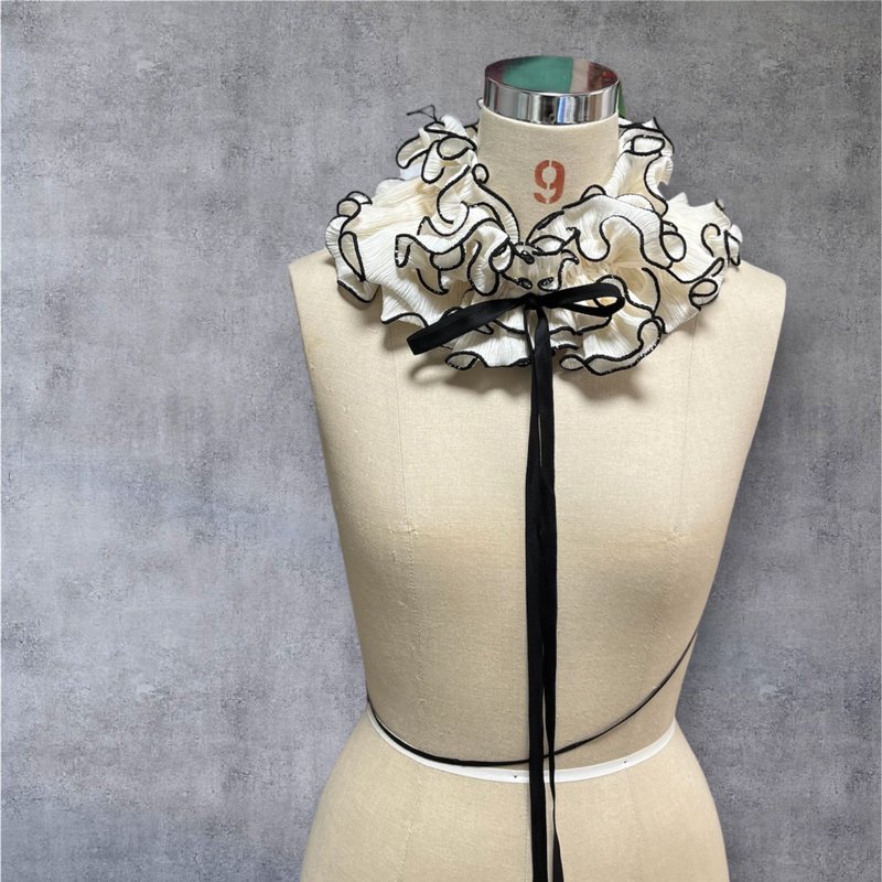 立领式假领 C - 领结/领巾 - 棉．麻 白色