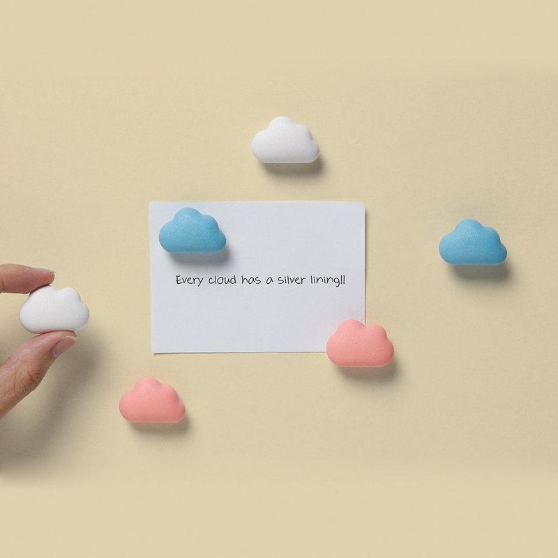 QUALY 朵朵云儿-磁铁 - 冰箱贴/磁贴 - 塑料 白色