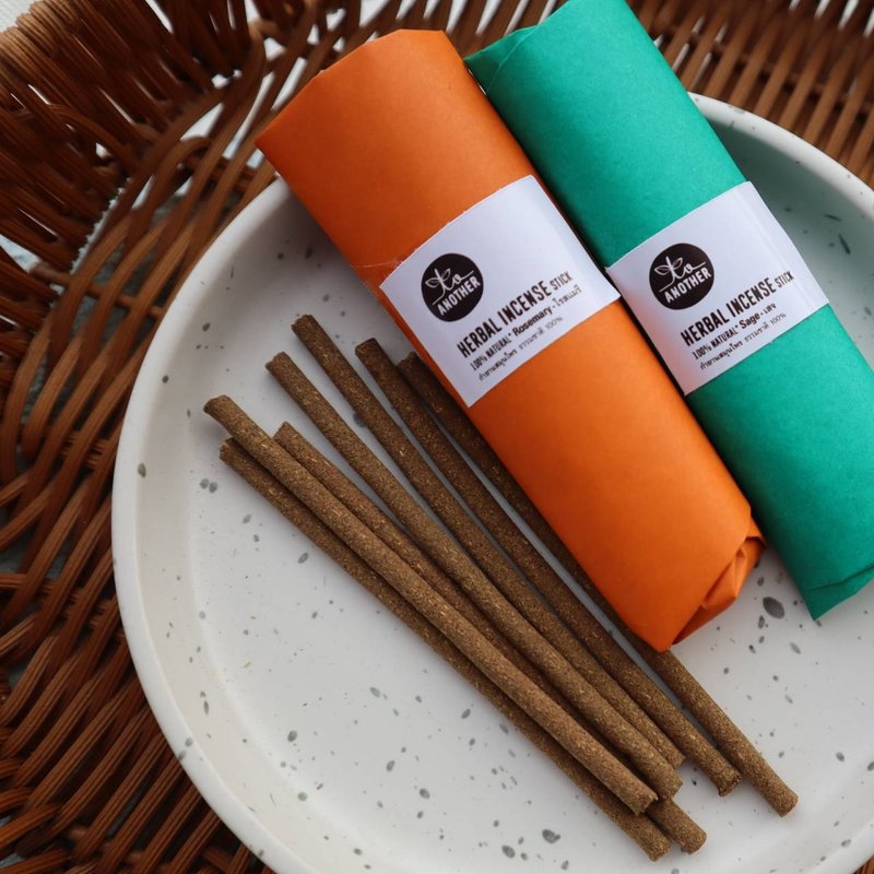 草本乳香，100% 天然 - 其他 - 植物．花 咖啡色