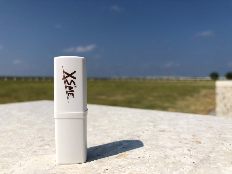 【绝版倒数】润唇显色 小巧好携带 M0409焦糖拿铁 台湾本岛单件运 - 唇彩/颊彩 - 其他材质 橘色