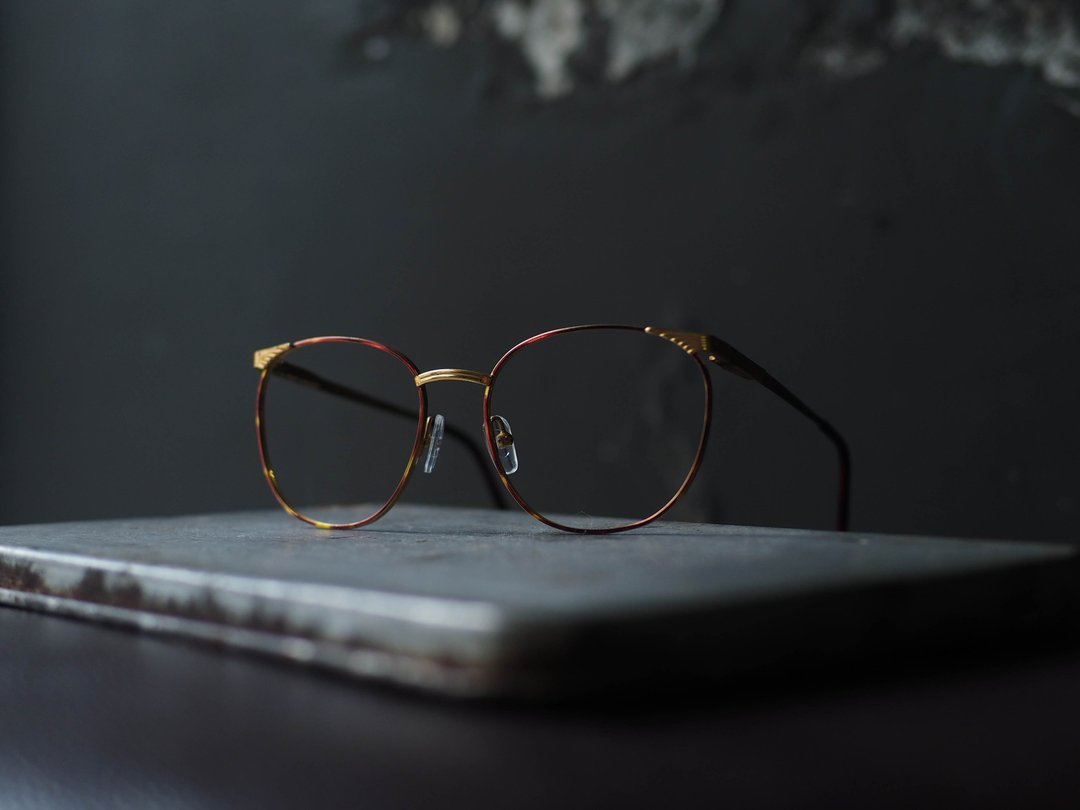 红澄琥珀金丝压纹方型框弹簧镜脚眼镜 金框古董眼镜Japan/glasses - 眼镜/眼镜框 - 贵金属 金色