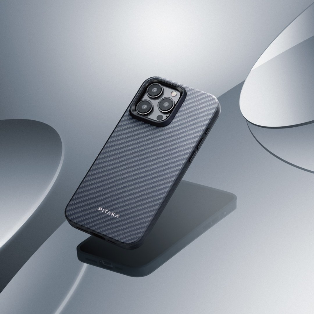 PITAKA | iPhone15 Plus 航太纤维磁吸军规手机壳黑灰款 - 手机壳/手机套 - 其他人造纤维 黑色