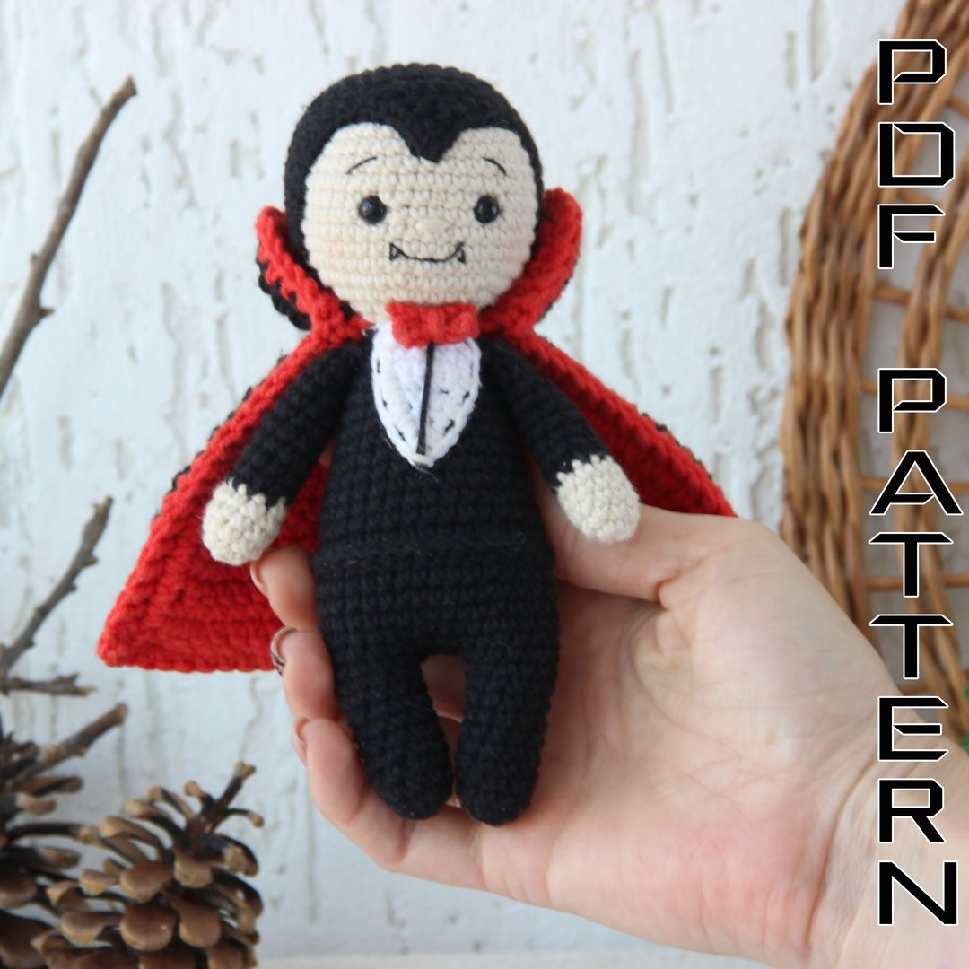 Amigurumi PDF PATTERN Vampire miniature halloween decor doll ornaments crochet - 编织/刺绣/羊毛毡/裁缝 - 其他材质 白色