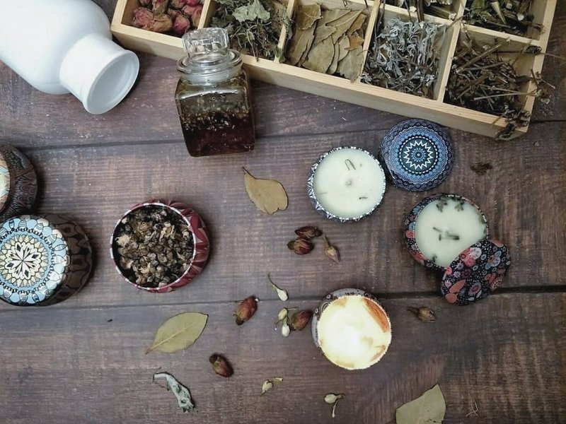 【一人成班】魔法开运手作证书课程 开运蜡烛 水晶手链 - 蜡烛/香氛 - 蜡 