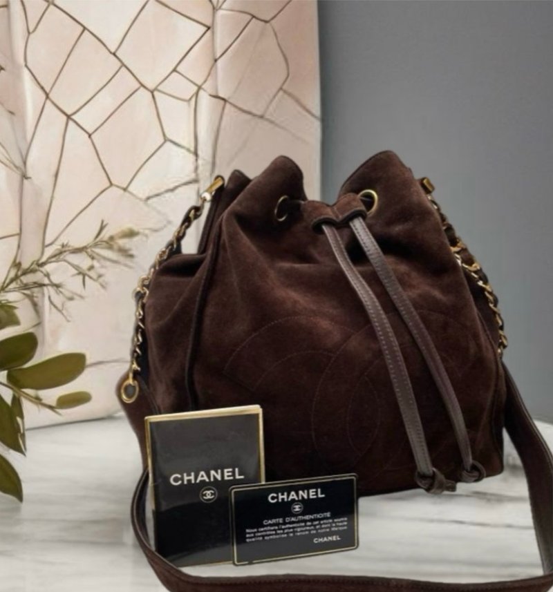 【近全套配件】中古二手Chanel咖啡色猄皮抽绳水桶单肩侧背背手袋 - 侧背包/斜挎包 - 真皮 咖啡色