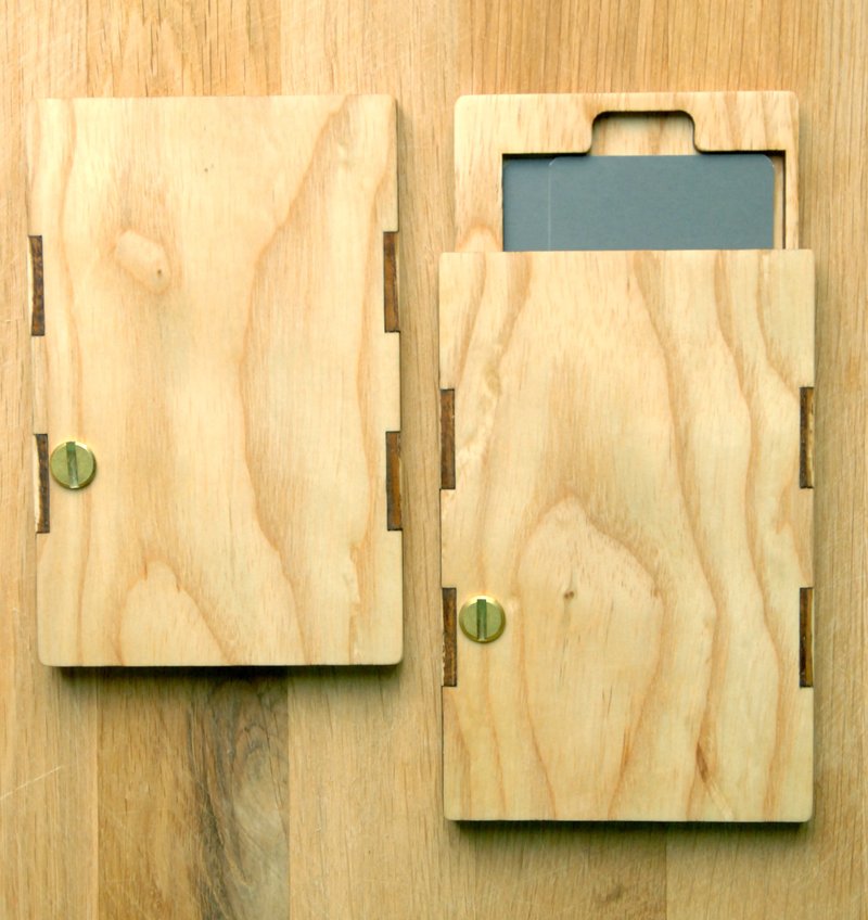 Sliding 名片盒 /  纹理栓木款 - 名片夹/名片盒 - 木头 金色