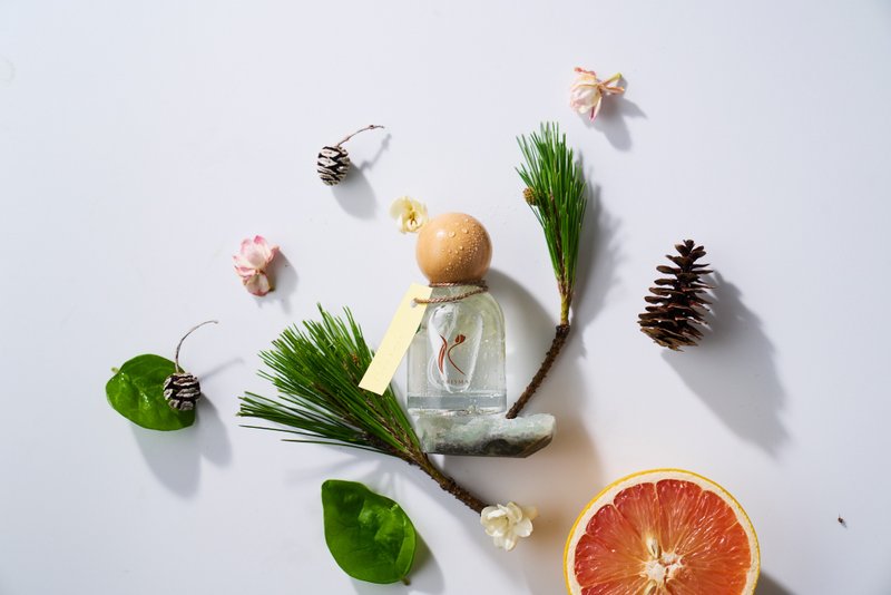 COURAGE 泰然 | 花精香芬喷雾【Karisma 自若】 - 香薰/精油/线香 - 玻璃 