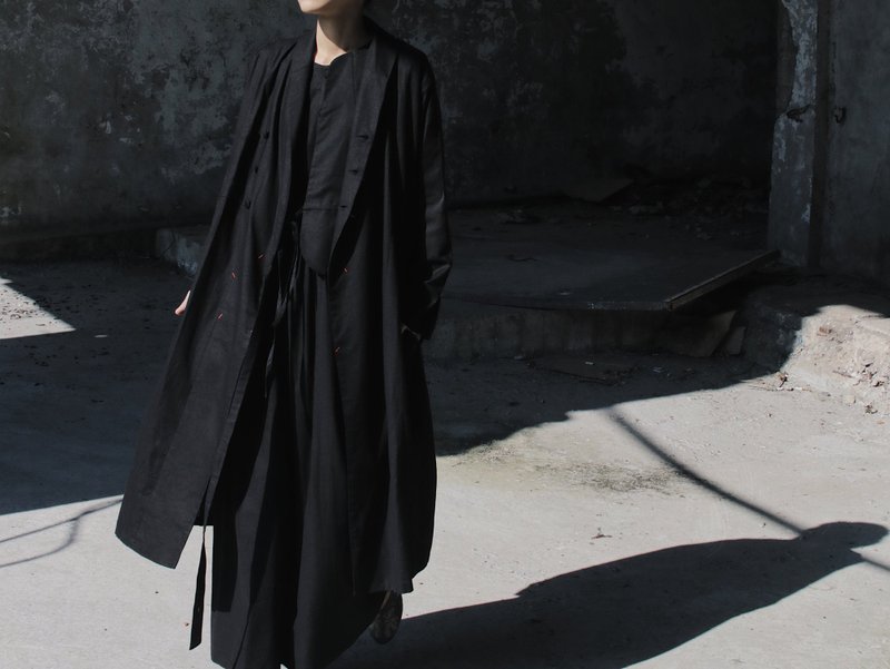 中性长版棉麻风衣洋装 - 洋装/连衣裙 - 棉．麻 黑色