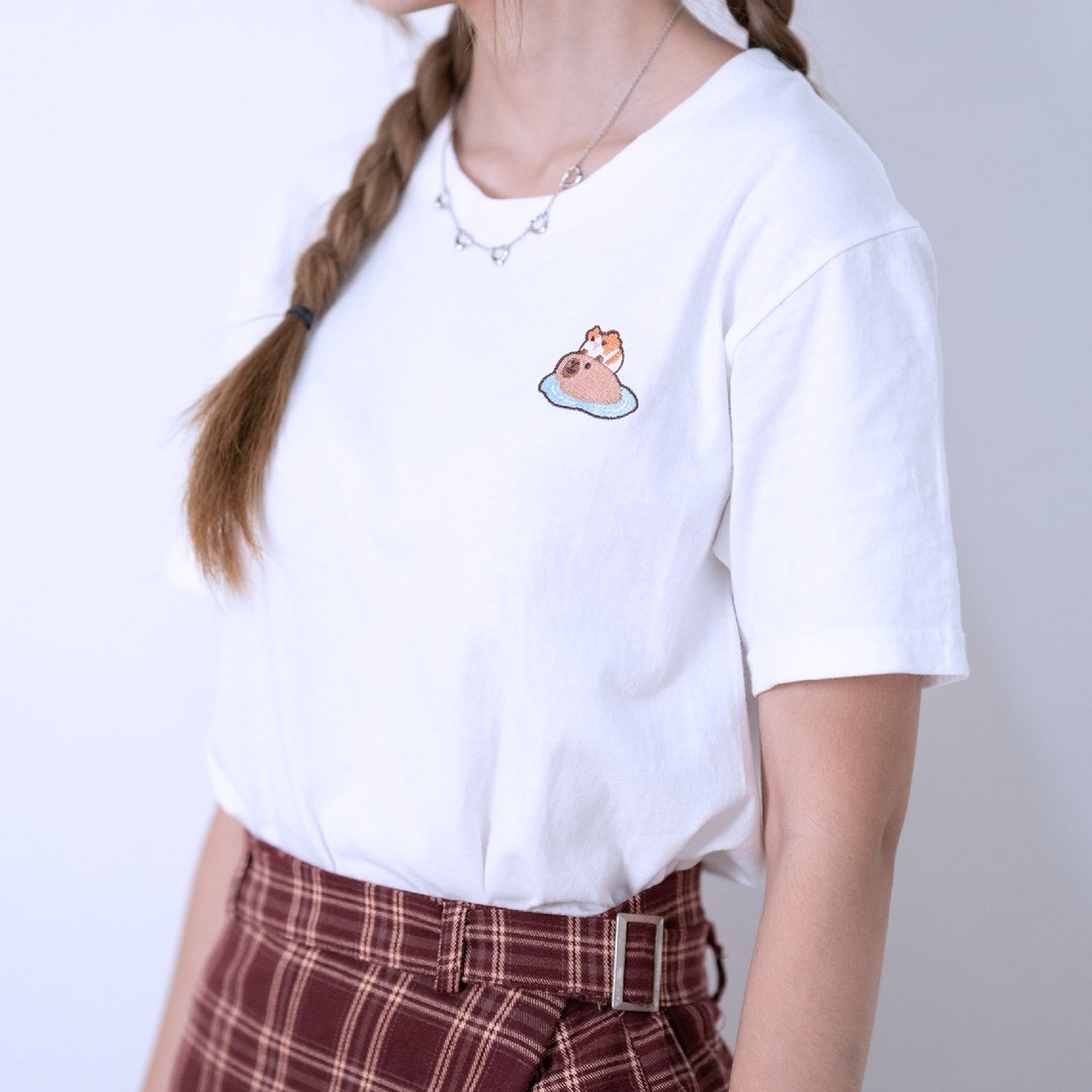 天竺鼠电绣 T-shirt 咕噜骑水豚款 - 女装 T 恤 - 棉 