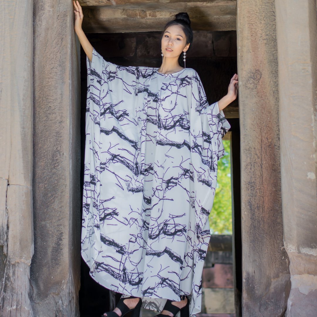 Long White Silky Marble Printed Kaftan Abaya Dress, Long Kaftan Abaya Dress - 洋装/连衣裙 - 聚酯纤维 白色