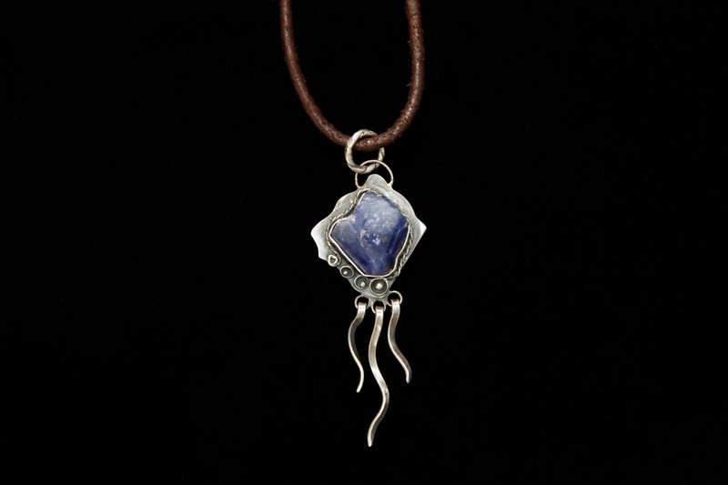 【水晶系列】少见坦桑石(丹泉石)原矿 925纯银坠饰 _ 刚柔 (sold) - 项链 - 宝石 多色