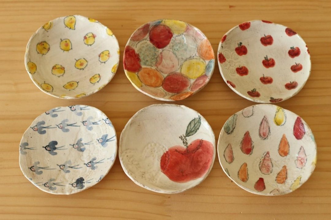 L - like examination colorful small dish. - 浅碟/小碟子 - 陶 