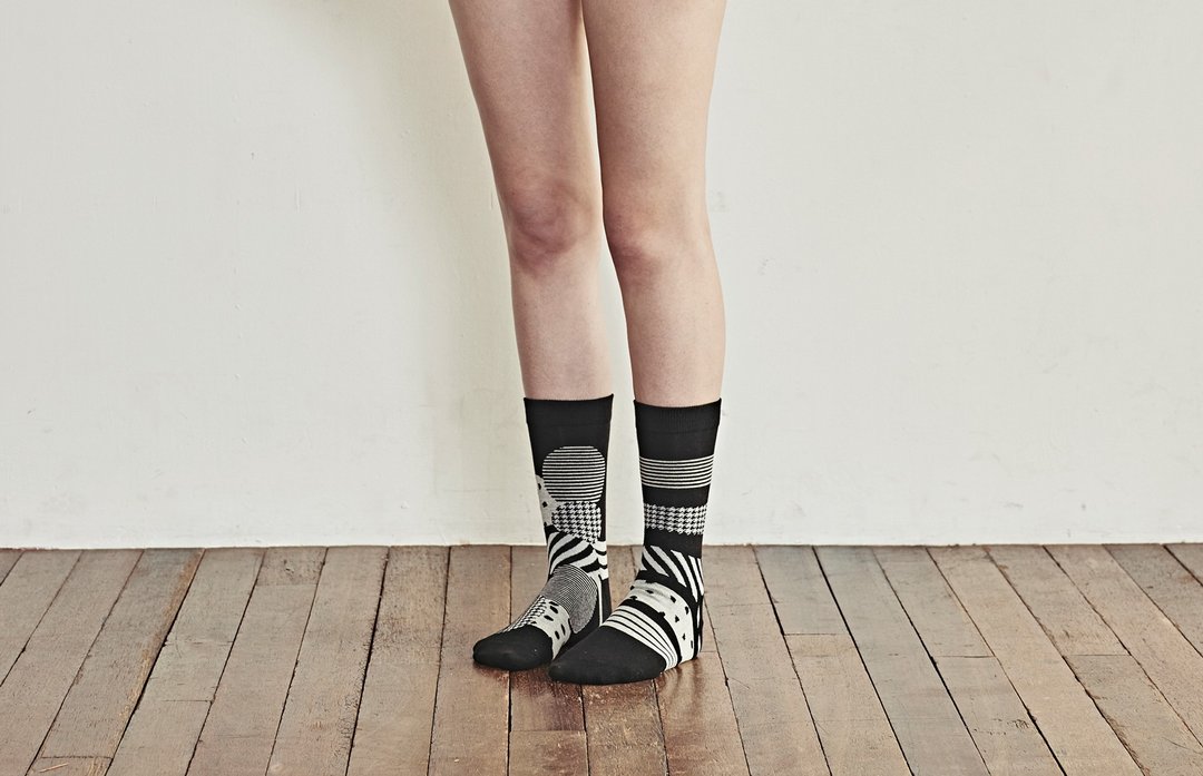 socks_snow_hill / irregular / socks / dot - 袜子 - 棉 黑色