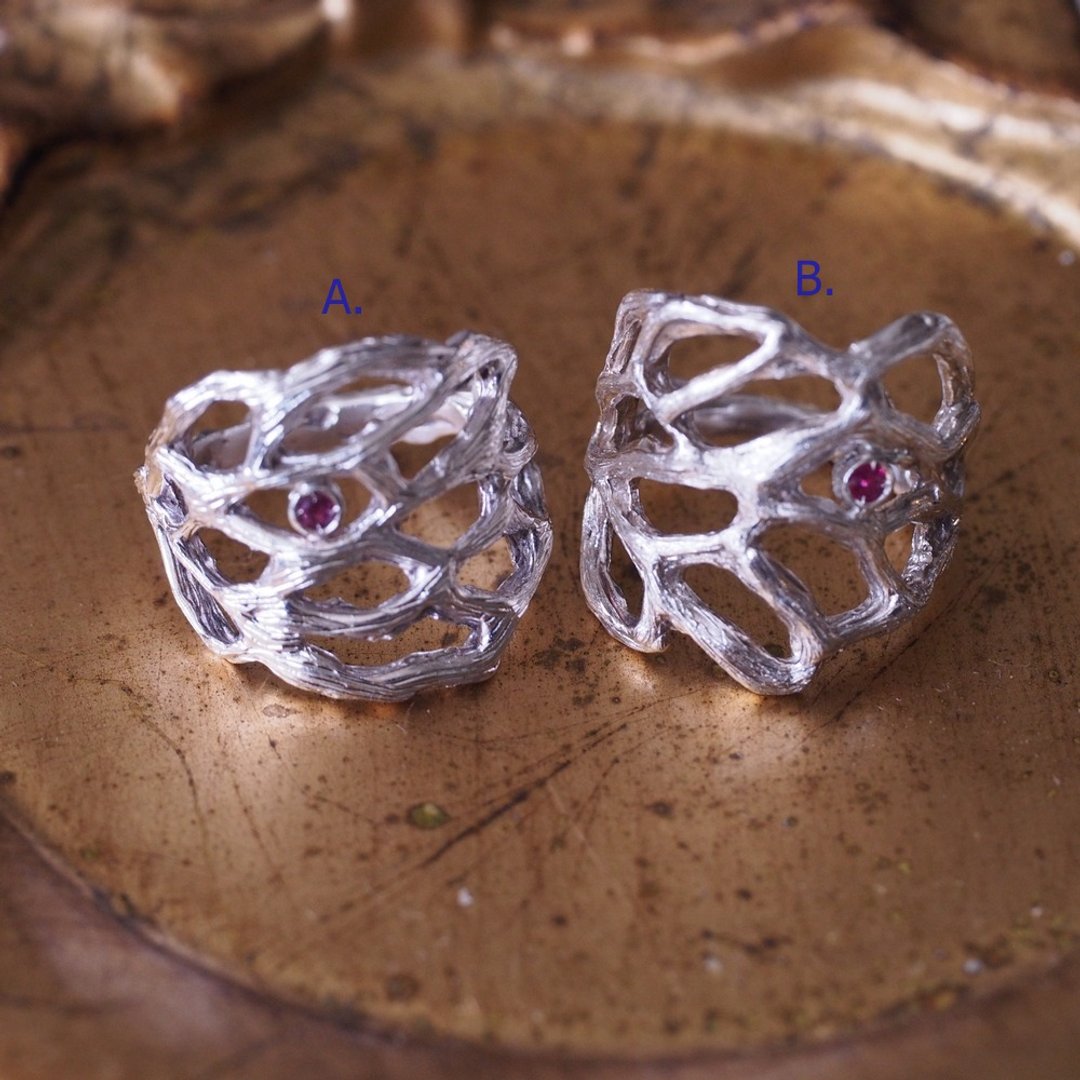天然红宝石 手工纯银雕金 戒指 Ruby handmade engraved ring - 戒指 - 纯银 银色