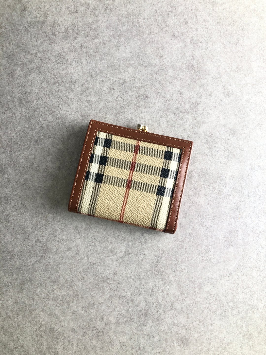 【日本直送 品牌二手包包】BURBERRY 经典格纹钱包米色 帆布口金包双折钱包复古 rbt4e5 - 皮夹/钱包 - 棉 咖啡色