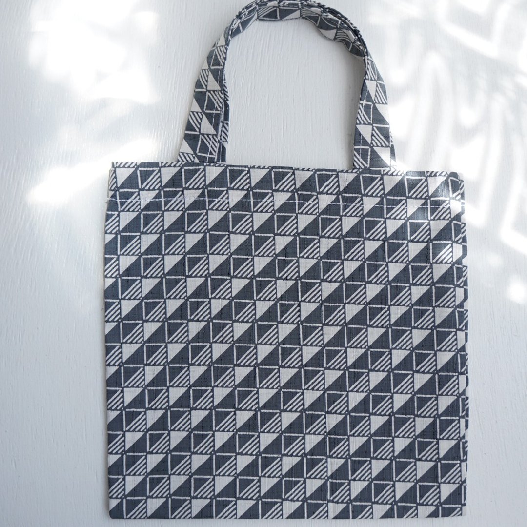 Ba-ba handmade mini shopping bag  No.RB60 - 手提包/手提袋 - 其他材质 灰色