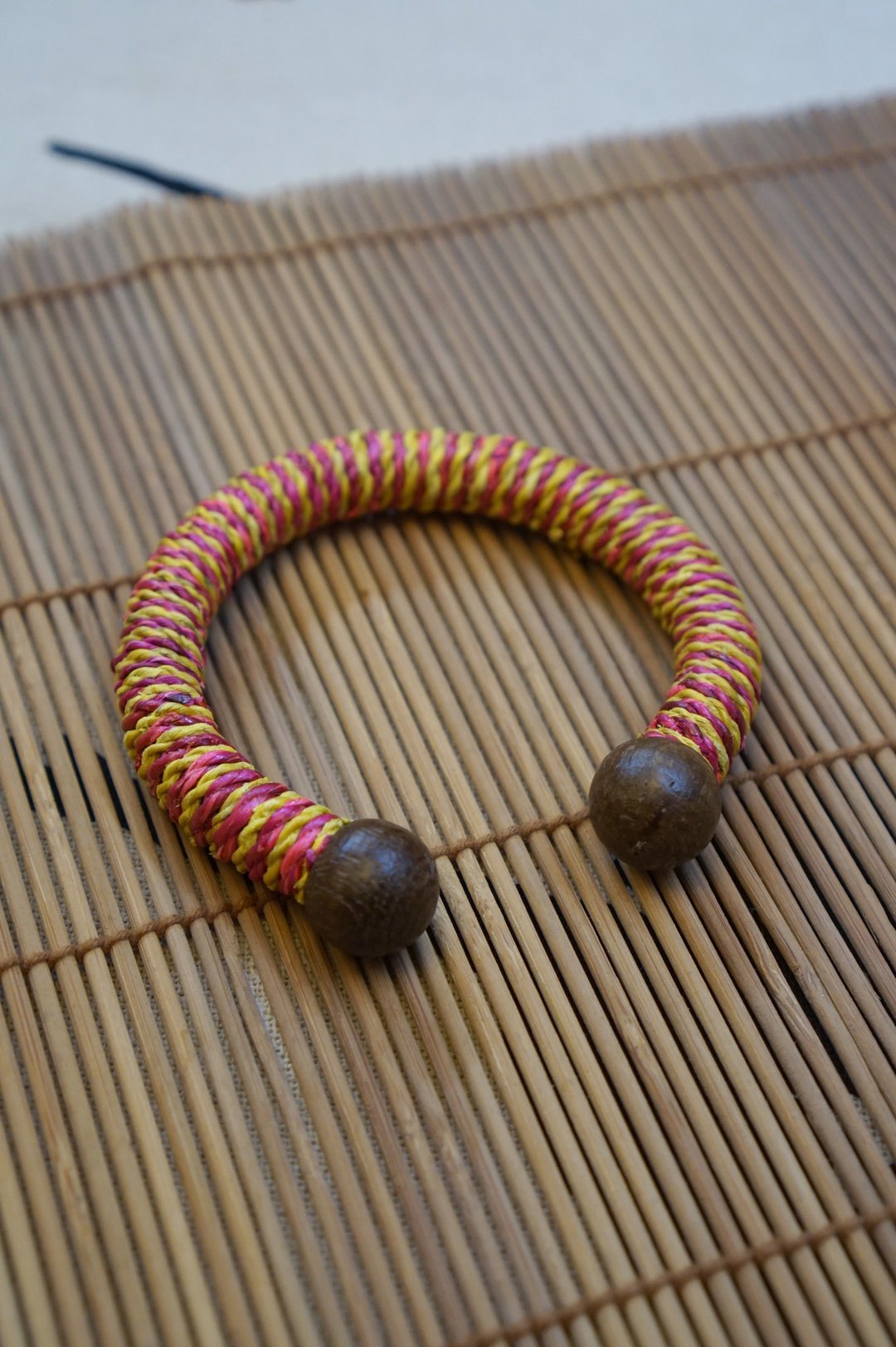 EARTH.er  │天然香蕉树纤维手镯 #S-5 ● Banana Trees Fiber Bracelet #S-5│ :: 香港原创设计品牌 :: - 手链/手环 - 植物．花 红色