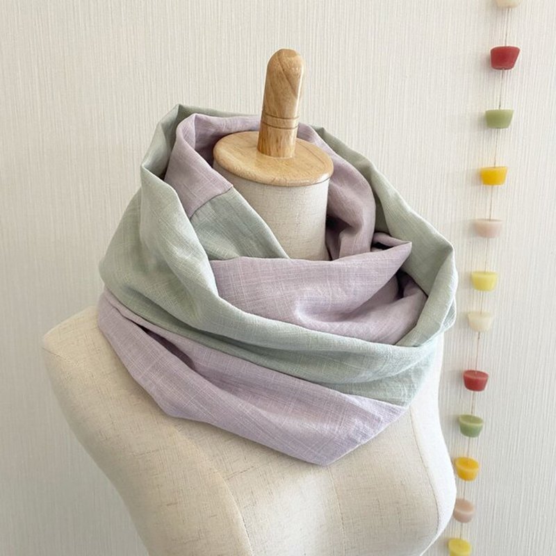 Made in Japan Fluffy double gauze bicolor snood pale lavender mint green scarf - 围巾/披肩 - 棉．麻 多色