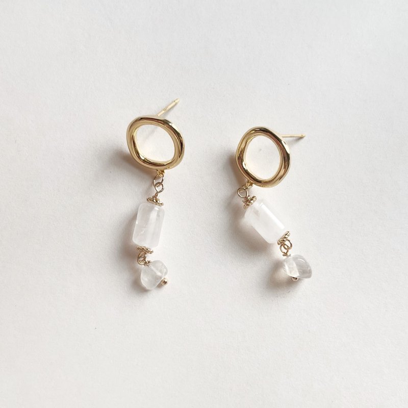 开运避邪 白水晶 月光石 天然水晶耳环 - 耳环/耳夹 - 水晶 