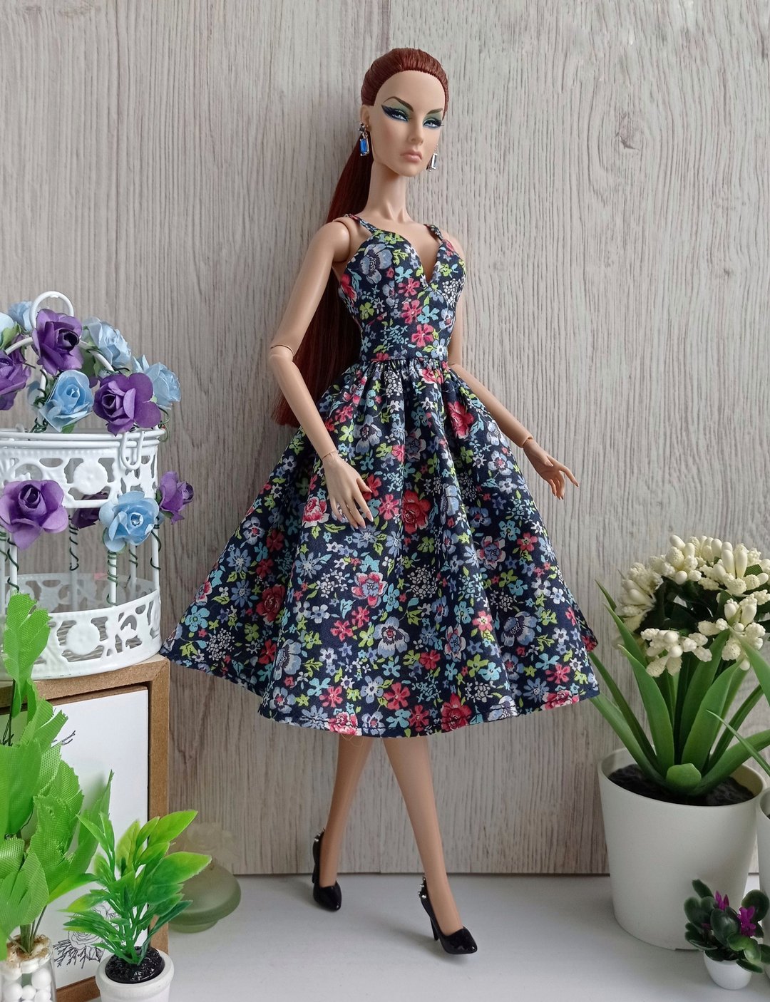 La-la-lamb Blue dress with floral print for Fashion Royalty FR2 12 inch dolls - 玩偶/公仔 - 棉 蓝色