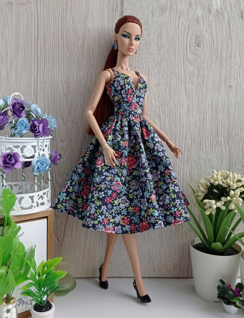 La-la-lamb Blue dress with floral print for Fashion Royalty FR2 12 inch dolls - 玩偶/公仔 - 棉．麻 蓝色