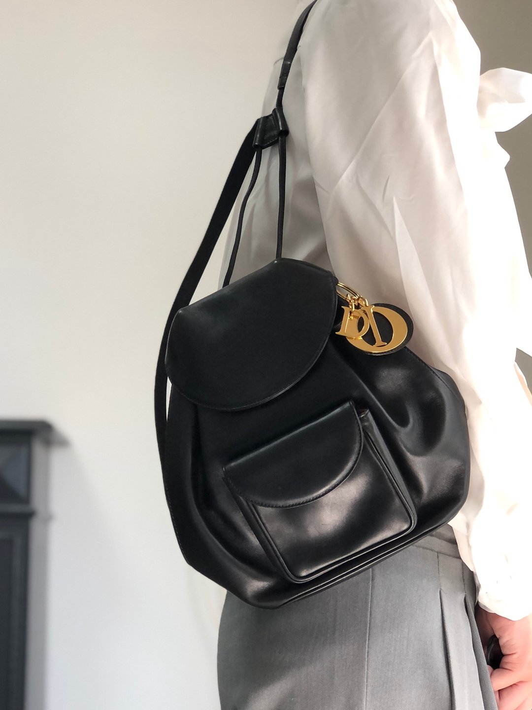 Christian Dior 迪奥 ∣ 黑色 Logo 吊饰皮革双肩包 ∣ Vintage - 后背包/双肩包 - 真皮 黑色