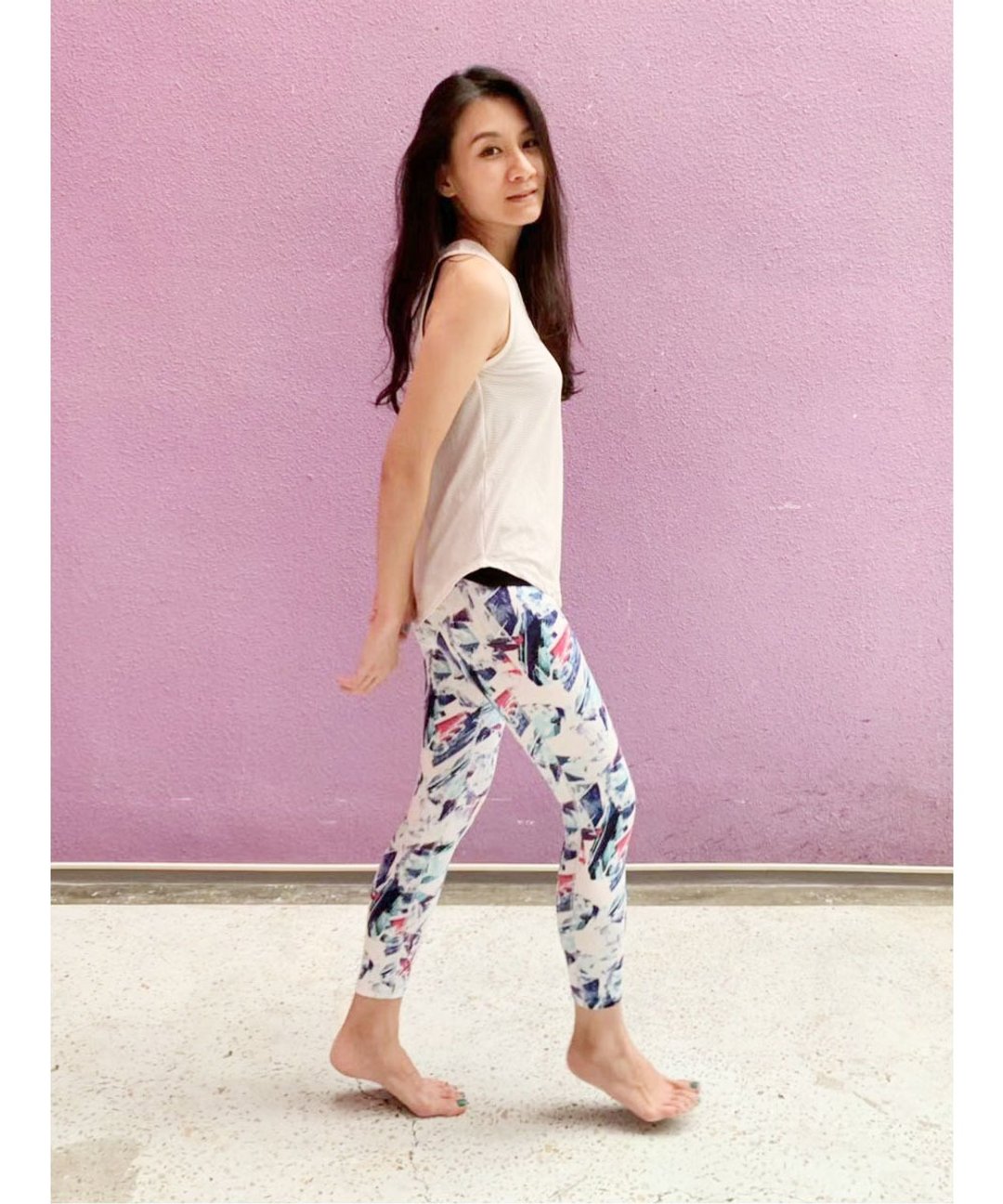 弹力紧身瑜珈裤/冰蓝印花/leggings/健身/台湾制 - 女装瑜珈服 - 其他人造纤维 