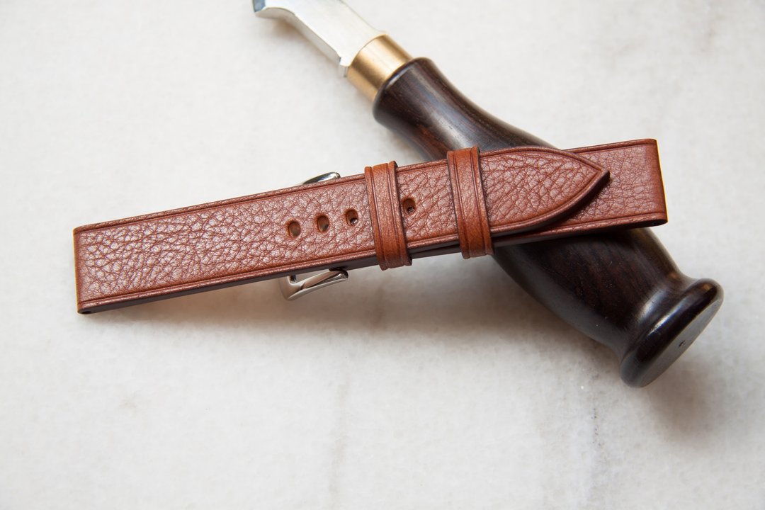 Medium brown leather watch strap Textured veg tanned brown leather watch band - 表带 - 真皮 咖啡色